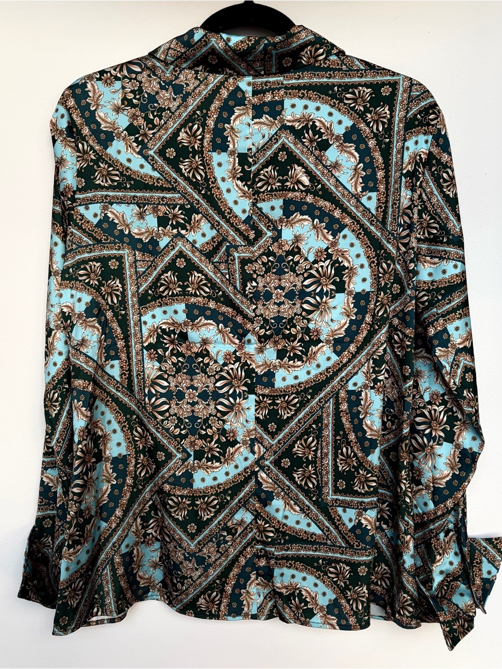 Boston Proper Classic Patchwork Print Sophia Button Up Charmeuse Blouse Size 12 - Picture 8 of 11